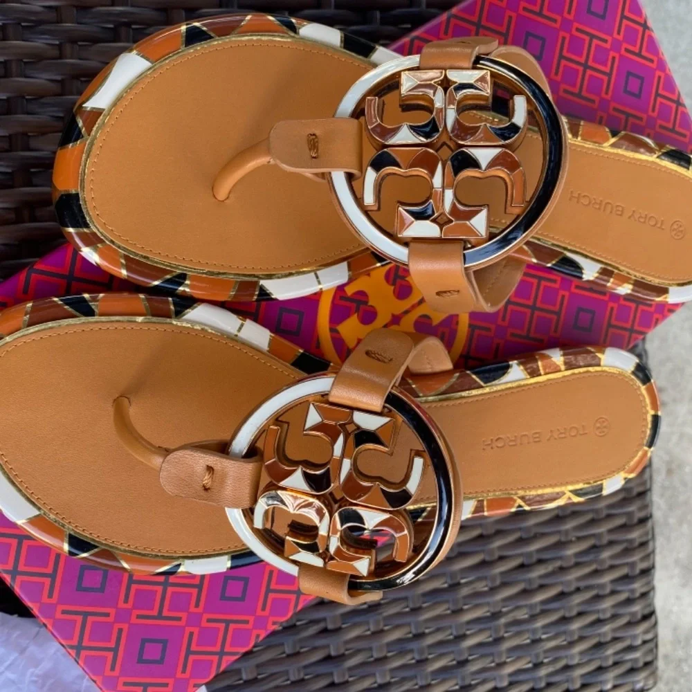 Tory Burch Tan Logo Sandals with tortoise shell colored Brown/black/white trim